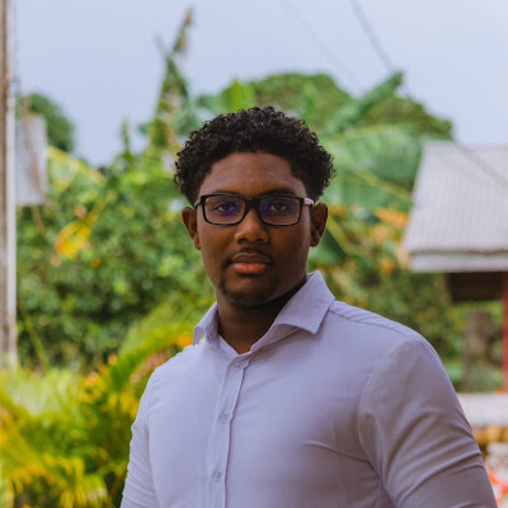 Meet your Posher, Isaiah